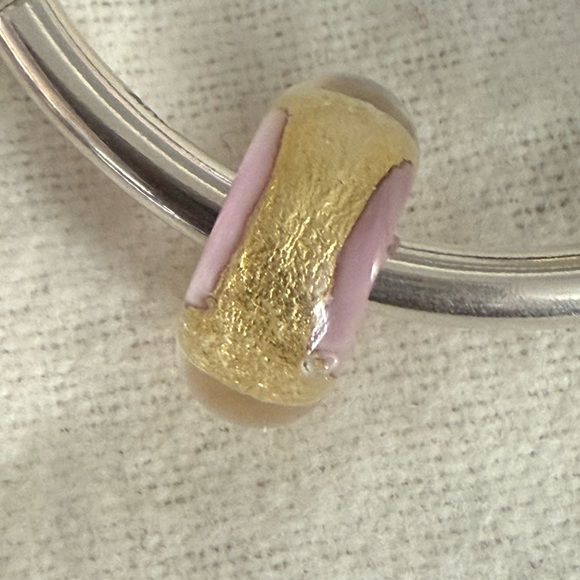 Authentic Trollbeads Gold and Pink Murano Glass Charm Bead - Picture 2 of 4
